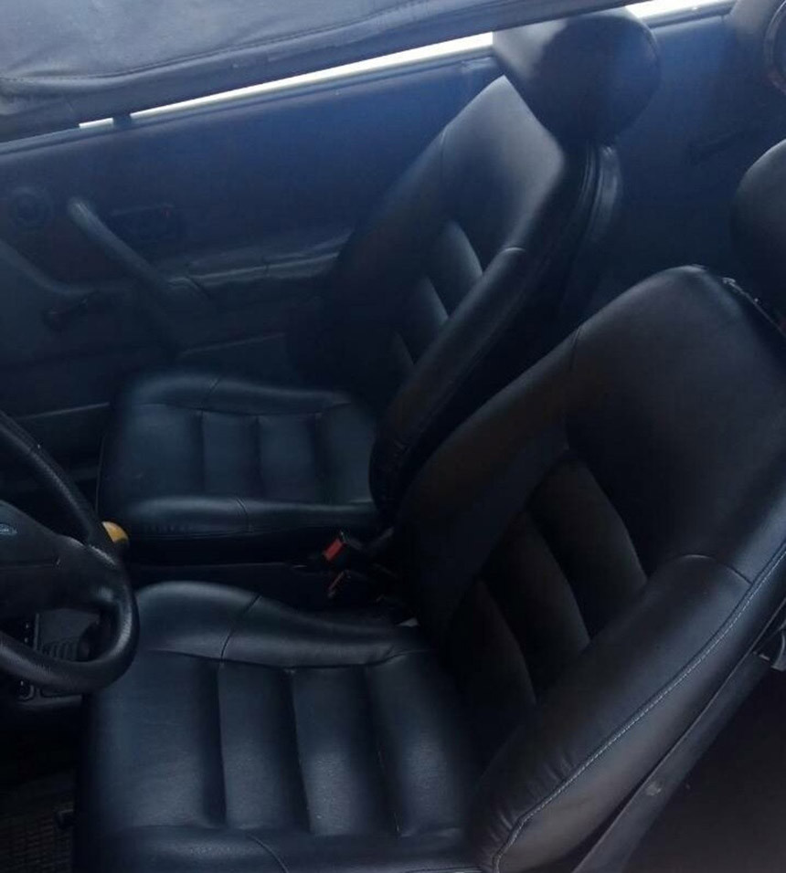 В Беларуси на продажу выставили редкий Ford Escort. И просят за него относительно немного