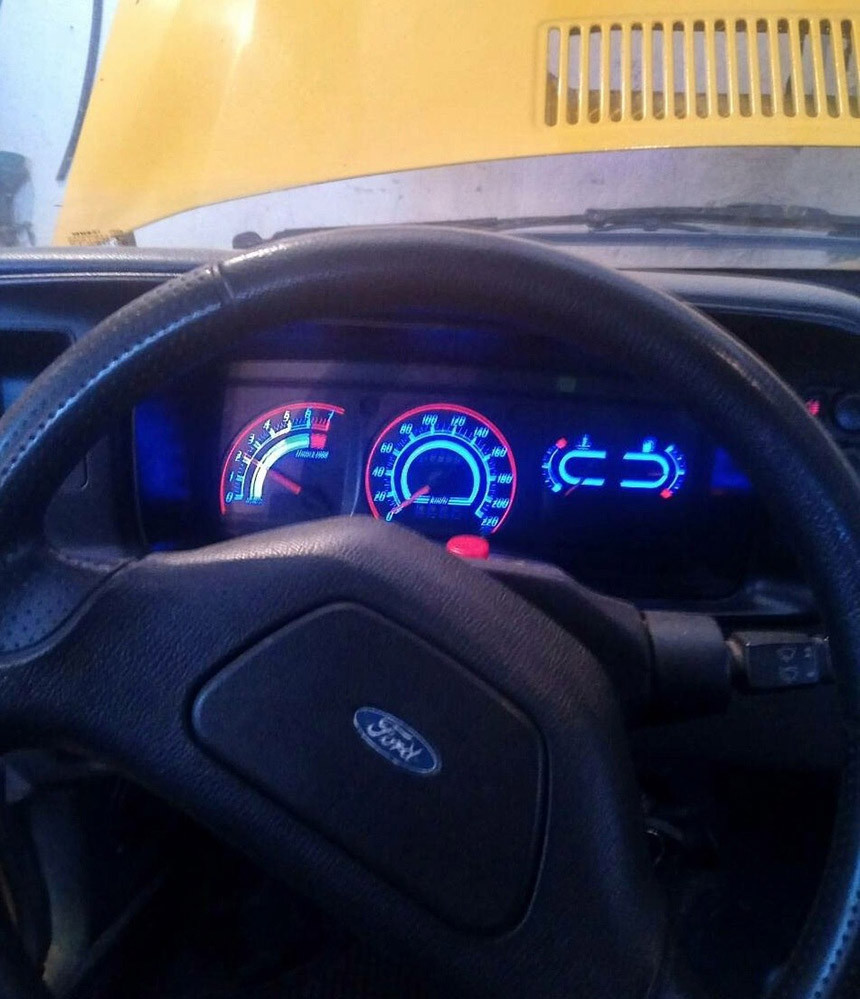 В Беларуси на продажу выставили редкий Ford Escort. И просят за него относительно немного