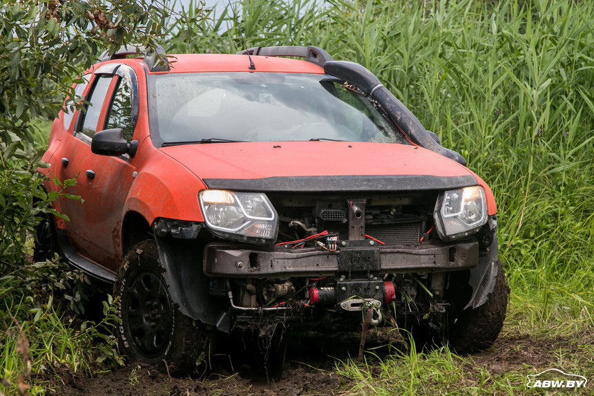 Проект #ProDuster. Часть 1. Лифтуем Renault Duster, ставим лебедку и шноркель (видео)