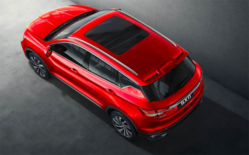 Geely наконец-то показала фотографии своего нового кроссовера