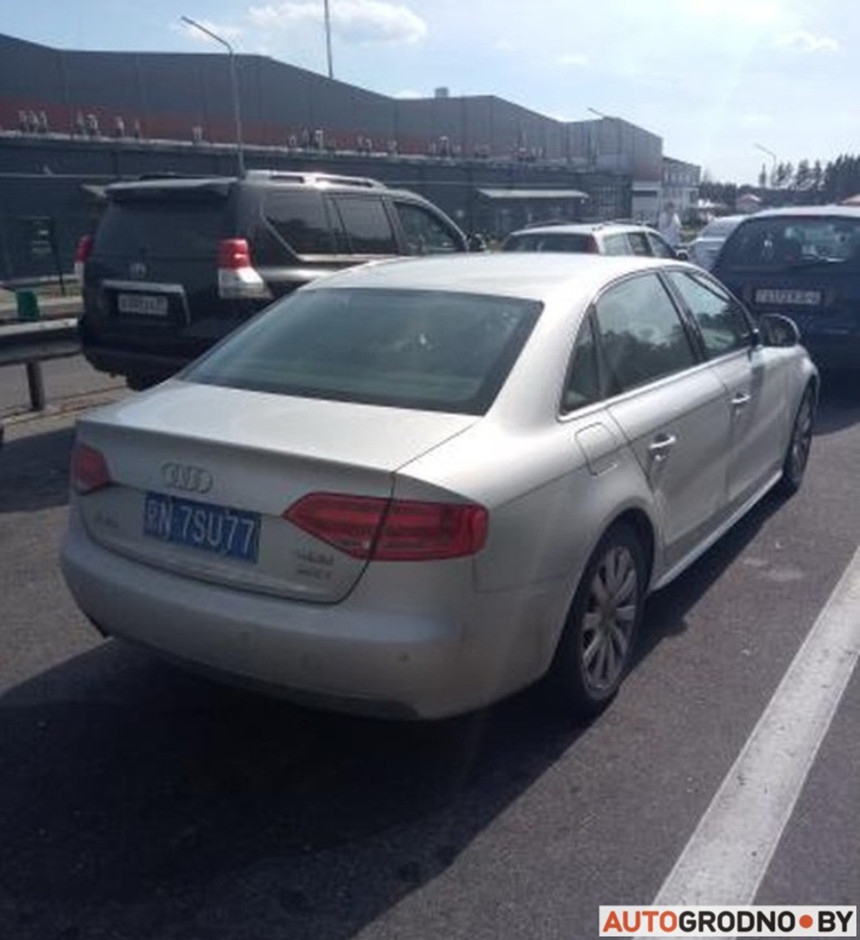В Гродно сфотографировали Audi A4 Long на китайских 