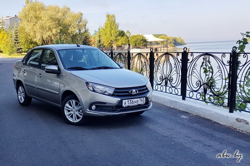 Проехали на новой Lada Granta. На что рассчитывать от машины за 7000 долларов?