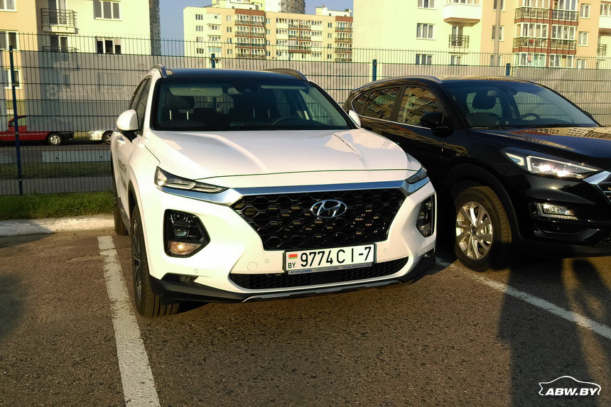 В Минск привезли новый Hyundai Santa Fe, а мы узнали комплектации и цены