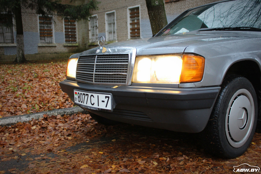 Baby-Benz. Часть 2. Тест-драйв и осмотр на подъемнике Mercedes-Benz 190E за $2200