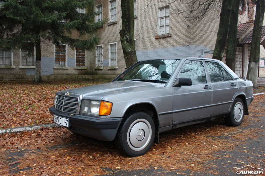 Baby-Benz. Часть 2. Тест-драйв и осмотр на подъемнике Mercedes-Benz 190E за $2200