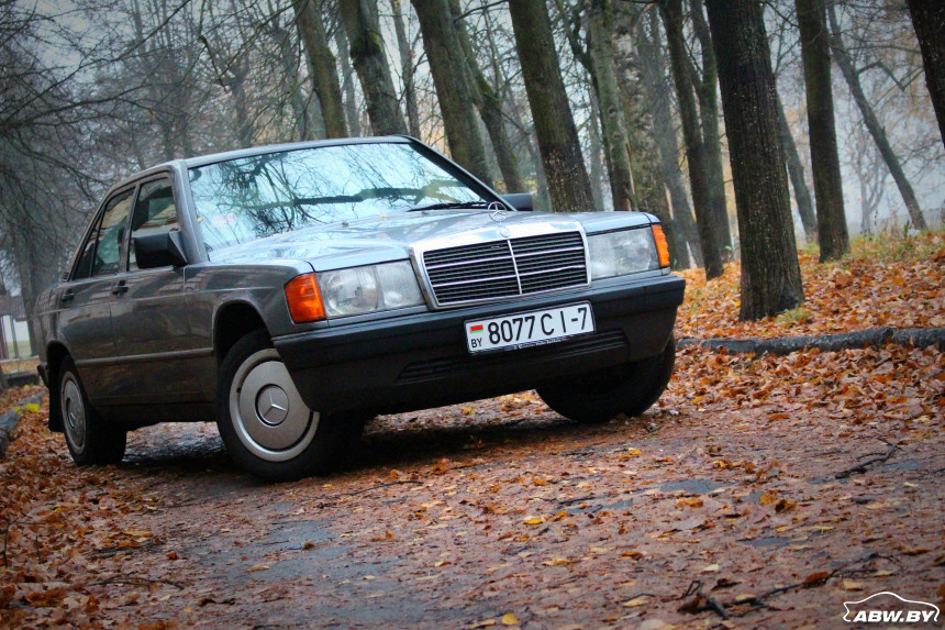 Baby-Benz. Часть 2. Тест-драйв и осмотр на подъемнике Mercedes-Benz 190E за $2200
