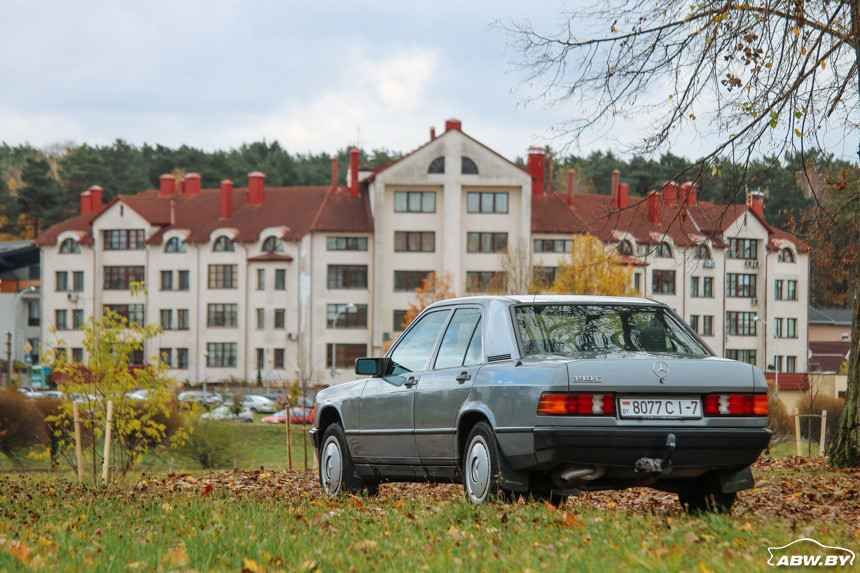 Baby-Benz. Часть 2. Тест-драйв и осмотр на подъемнике Mercedes-Benz 190E за $2200