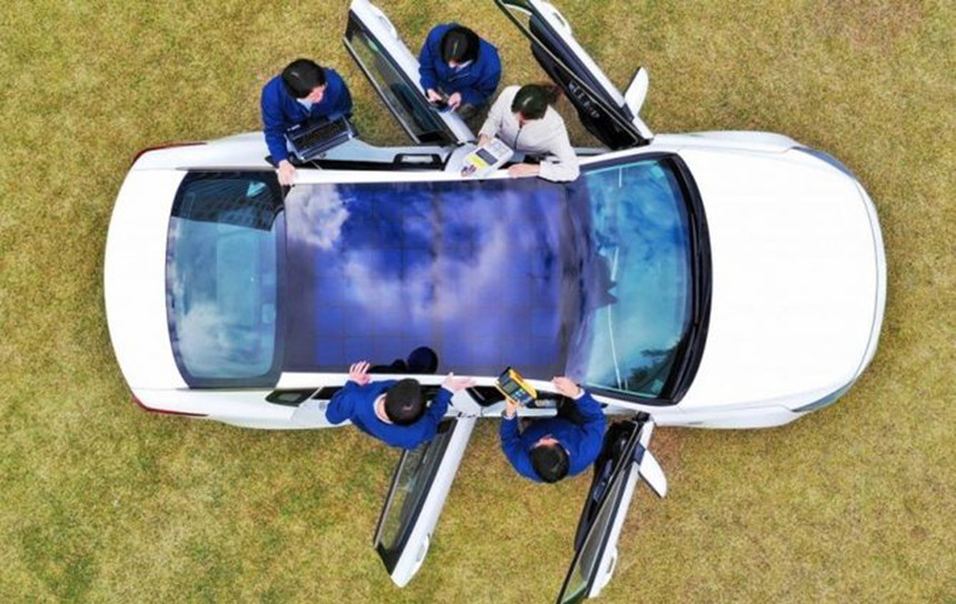 Корейская компания выпустит автомобили с встроенными в крышу и капот солнечными батареями