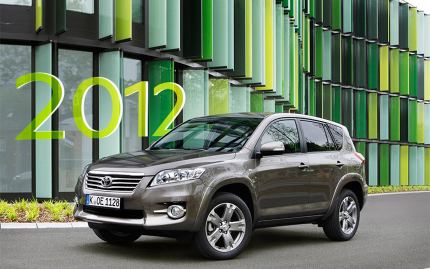Почему Toyota RAV4 выстрелил. Вспоминаем историю легендарного кроссовера, которому стукнуло 25 лет