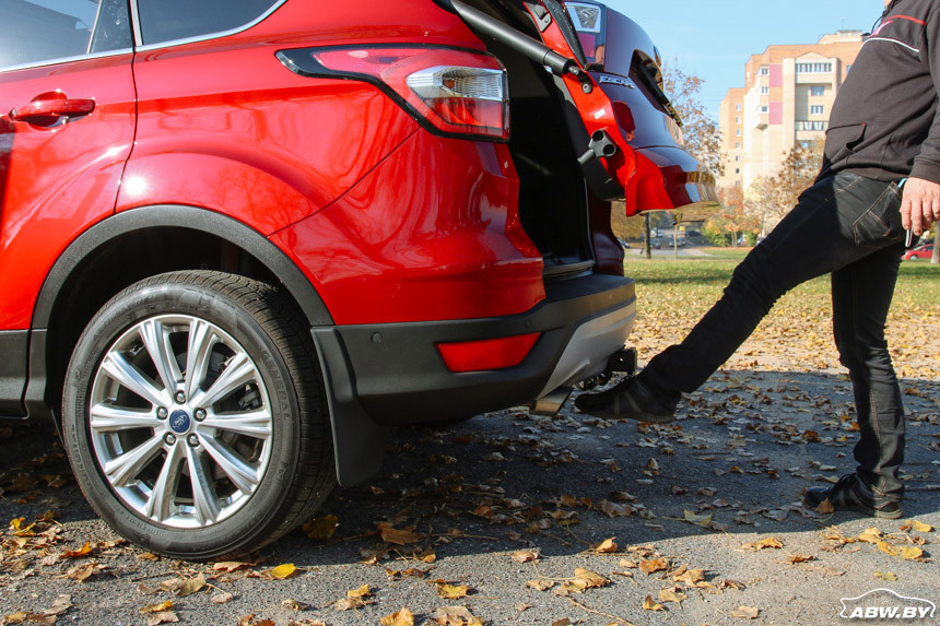 Гнать или не гнать: топовый Ford Escape вместо Geely Atlas?