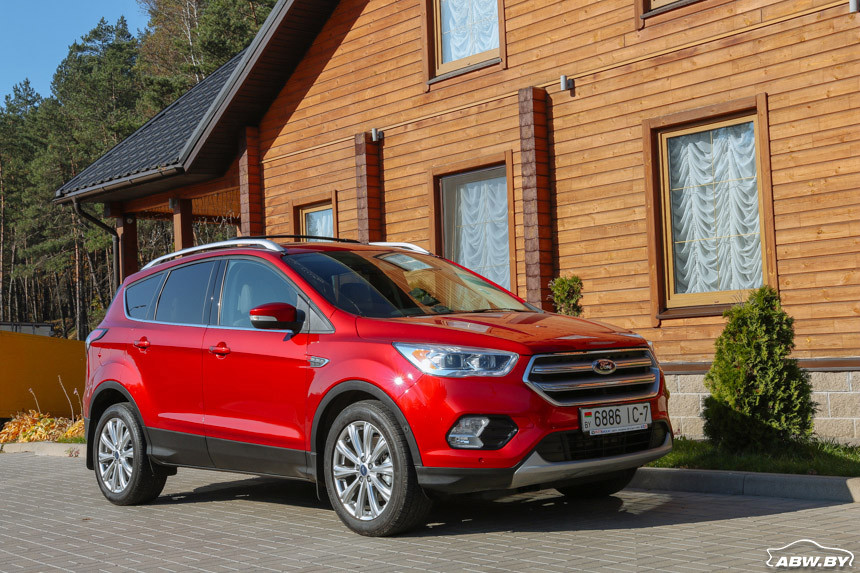 Гнать или не гнать: топовый Ford Escape вместо Geely Atlas?