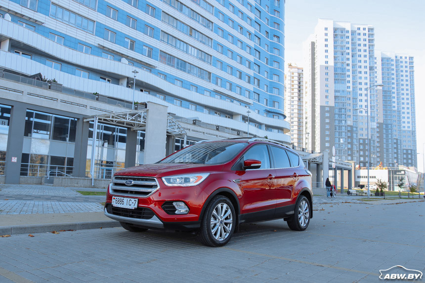 Гнать или не гнать: топовый Ford Escape вместо Geely Atlas?