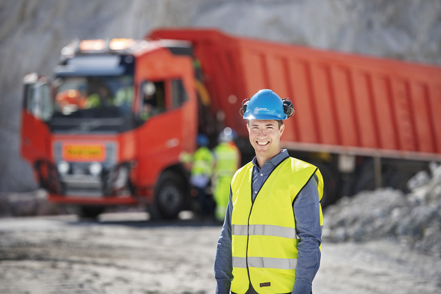 Volvo Trucks предоставляет автономное транспортное решение для компании Brønnøy Kalk AS