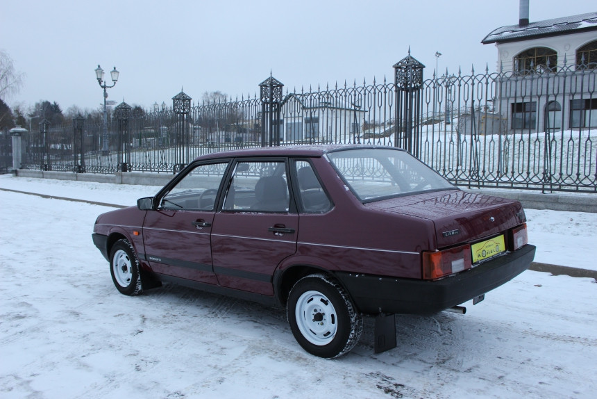 Экспортная Lada за 2850 долларов. В Минске продается Samara 1996 года выпуска в состоянии нового авто