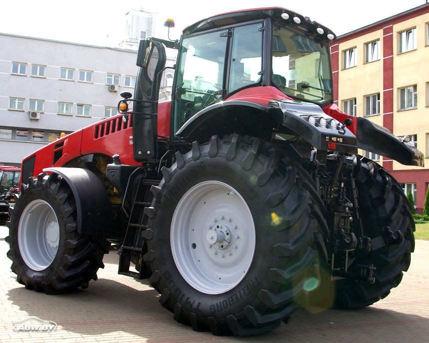 Мтз 3522 двигатель. Трактор МТЗ 5022. Новый трактор МТЗ 5022. Новый Беларус 5022. Самый мощный МТЗ 5022.