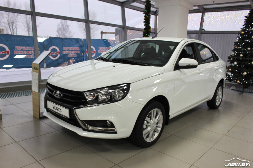Битва титанов. Geely Emgrand 7 и LADA Vesta: какой из автомобилей дешевле в обслуживании?