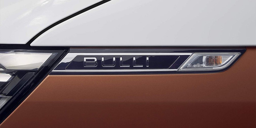 Volkswagen представил рестайлинговый Multivan