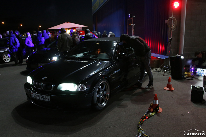От Mercedes R107 до Ford Mustang. В Минске состоялась сходка клуба индивидуальных авто. Фоторепортаж