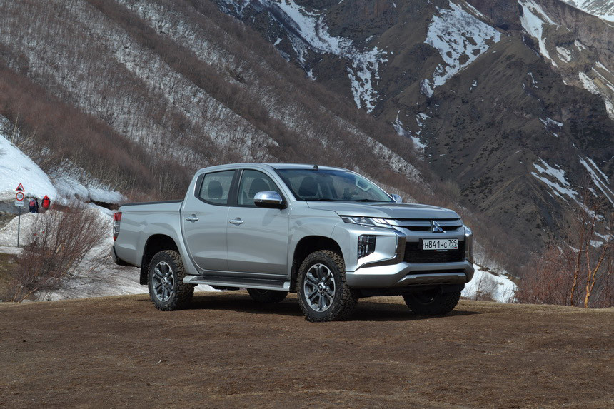 Вот это хар-р-ризма! Тестируем обновленный пикап Mitsubishi L200