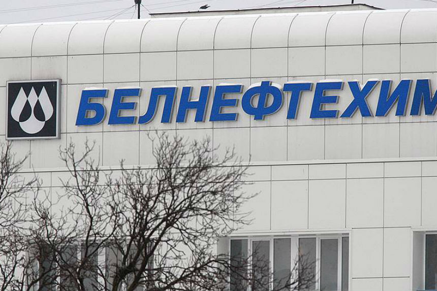 Кто заплатит за ущерб, куда денут плохую нефть и какое будем покупать топливо? Обновлено: загрязненная нефть пошла в Европу