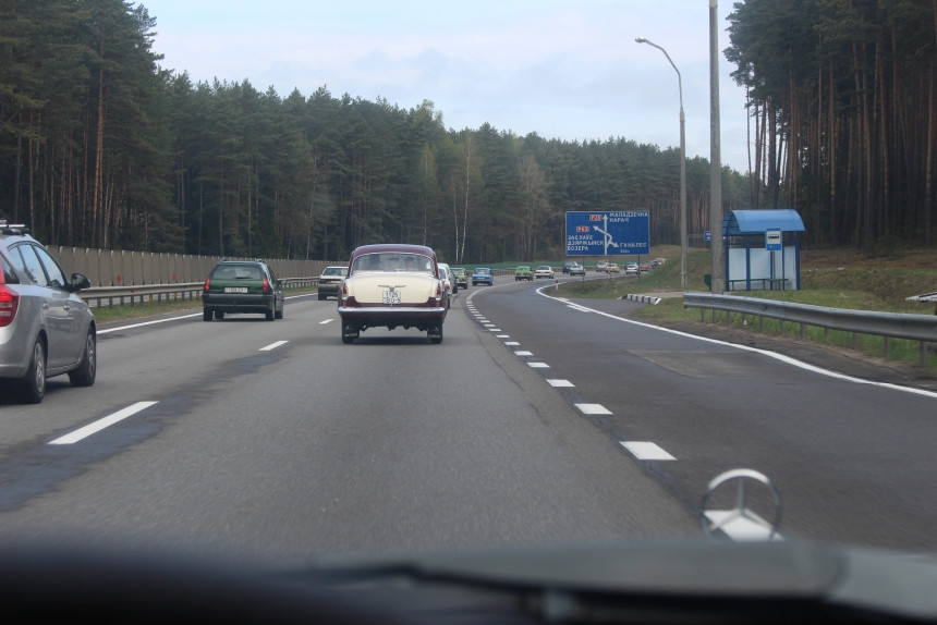 Toyota Crown из ОАЭ, 7-местная 
