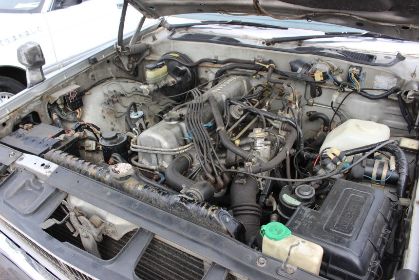 Toyota Crown из ОАЭ, 7-местная 