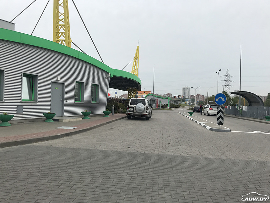 Почему в мае на АЗС продается зимнее дизельное топливо стоимостью 1 рубль 80 копеек за литр?