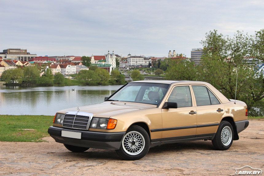 Старый Mercedes W124 вместо нового 