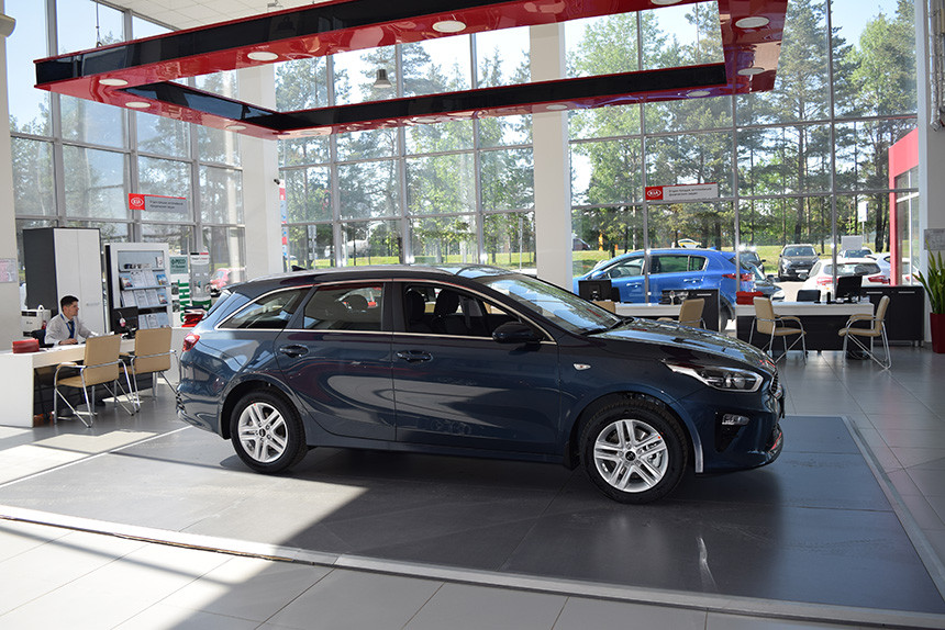 В Беларуси стартовали продажи нового поколения KIA Ceed и Ceed SW. Цены начинаются от 16.300 долларов