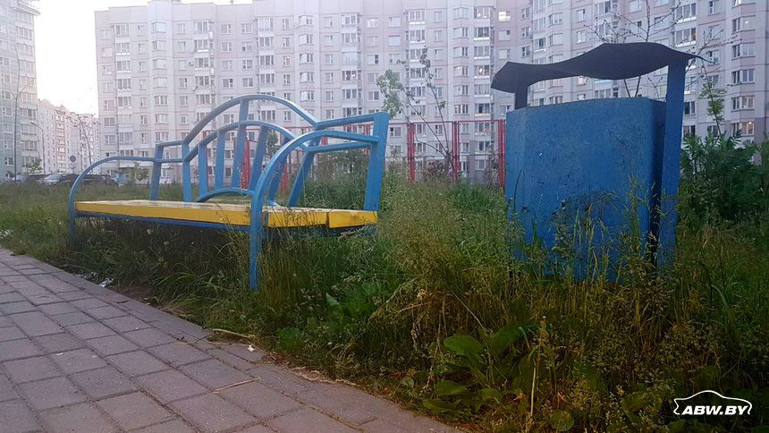 Избила чужого ребенка и сломала его велосипед. Очередной конфликт в столичном 