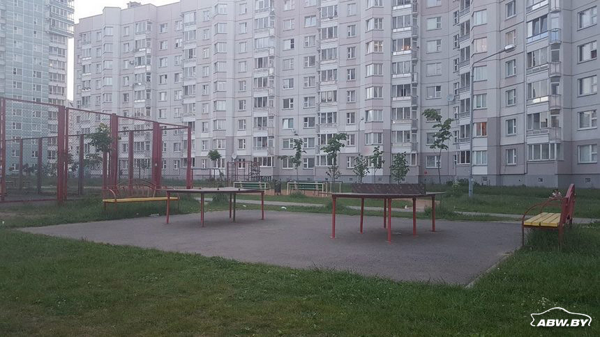 Избила чужого ребенка и сломала его велосипед. Очередной конфликт в столичном 