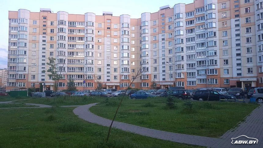 Избила чужого ребенка и сломала его велосипед. Очередной конфликт в столичном 