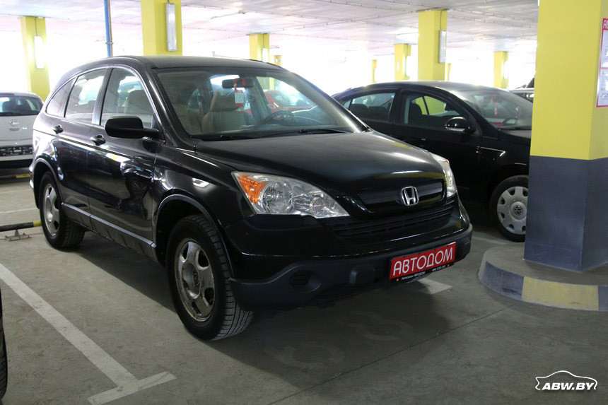 Новая крупная площадка по продаже подержанных авто? Репортаж из автосалона, в котором продается около 500 (!) автомобилей
