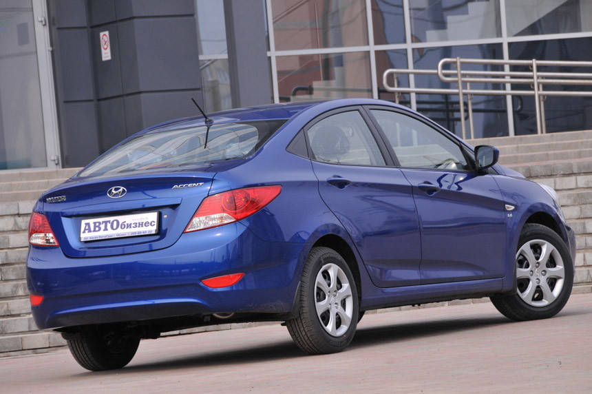 Hyundai Rio 2011