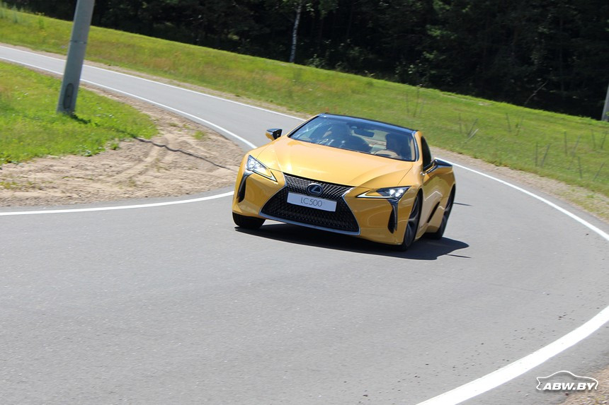 Таких сейчас... делают? Тест-драйв Lexus LC500 с 5-литровым V8
