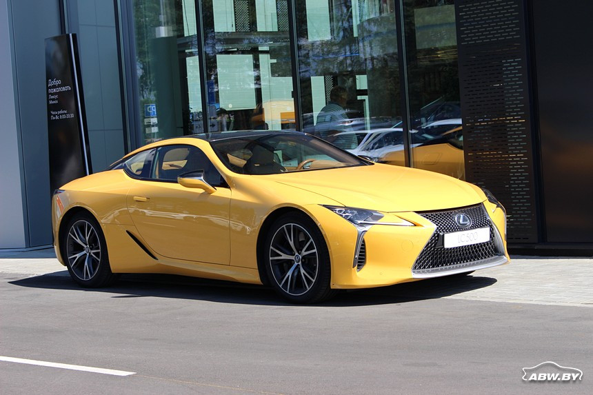 Таких сейчас... делают? Тест-драйв Lexus LC500 с 5-литровым V8