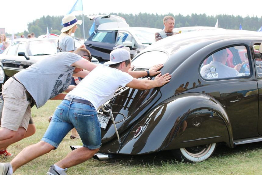 Звезда по имени SunDay-2019. Как автомобилисты отрывались на празднике и что для ABW.BY стало проблемой проблем