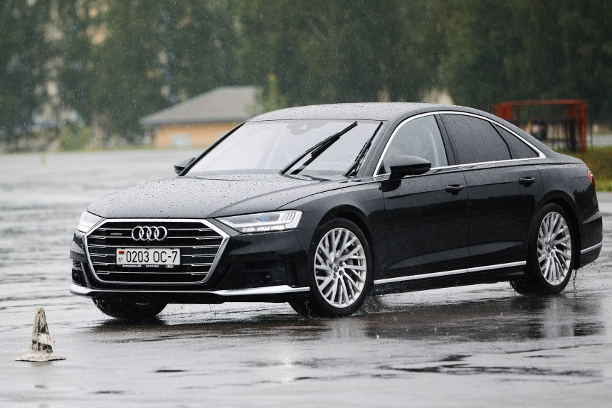 Погода в стиле Quattro. Как мы тестировали модельный ряд Audi на полигоне в Липках