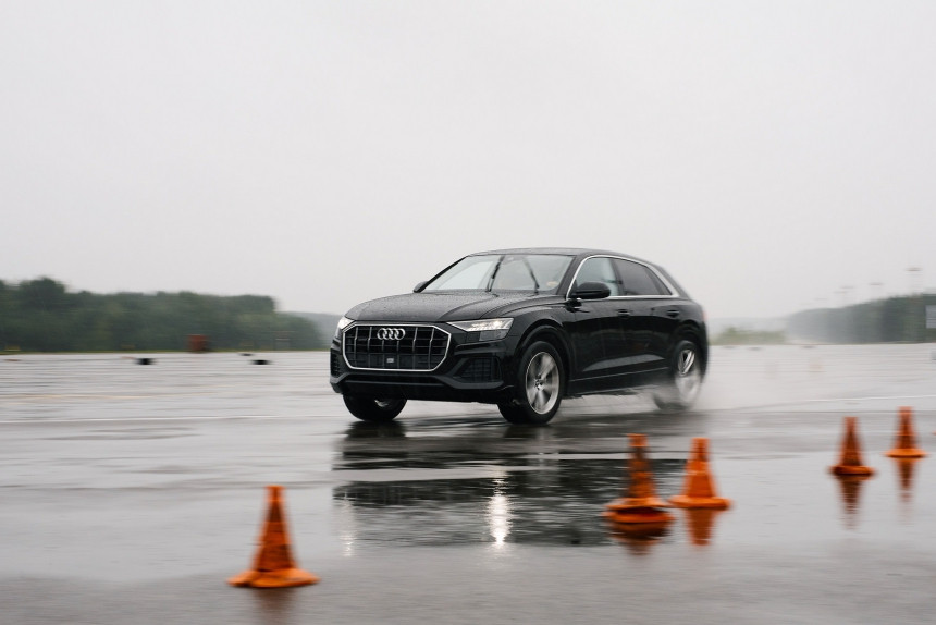 Погода в стиле Quattro. Как мы тестировали модельный ряд Audi на полигоне в Липках