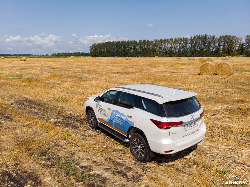Едем с Жигамонтом, часть 14. Toyota Fortuner, Ремель и открытый музей старых авто