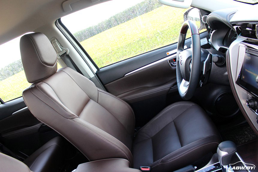 Едем с Жигамонтом, часть 14. Toyota Fortuner, Ремель и открытый музей старых авто