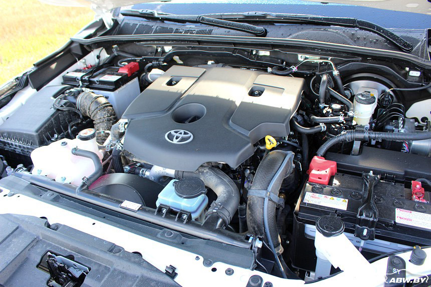 Едем с Жигамонтом, часть 14. Toyota Fortuner, Ремель и открытый музей старых авто