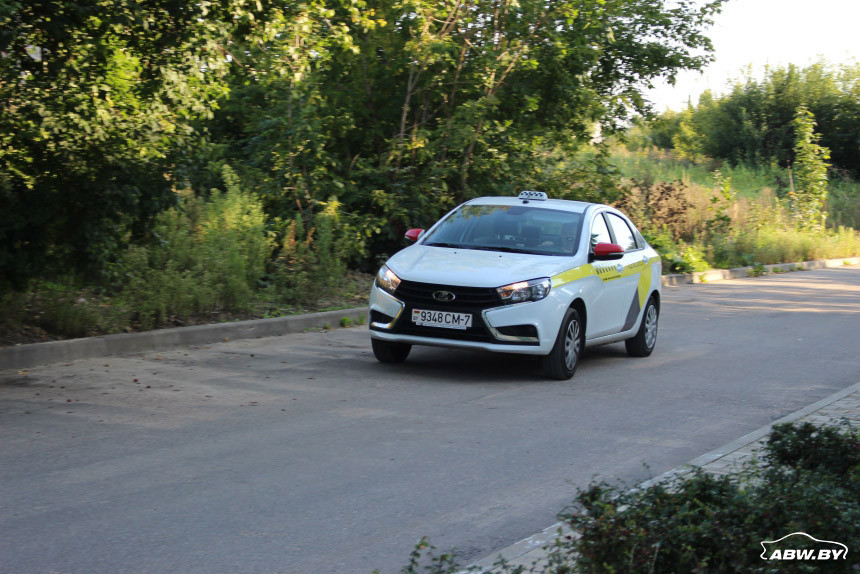 Опыт эксплуатации Lada Vesta CNG в такси: стоимость поездок вас сильно удивит