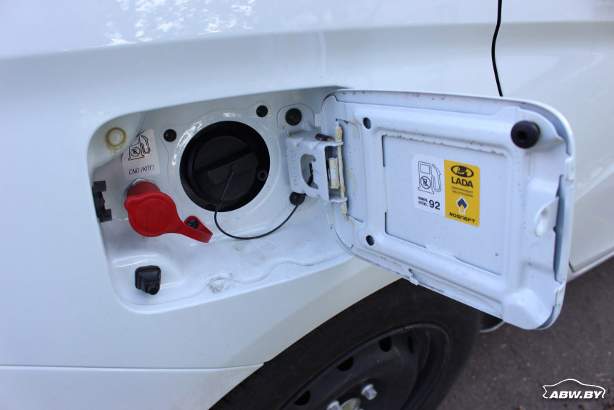 Опыт эксплуатации Lada Vesta CNG в такси: стоимость поездок вас сильно удивит