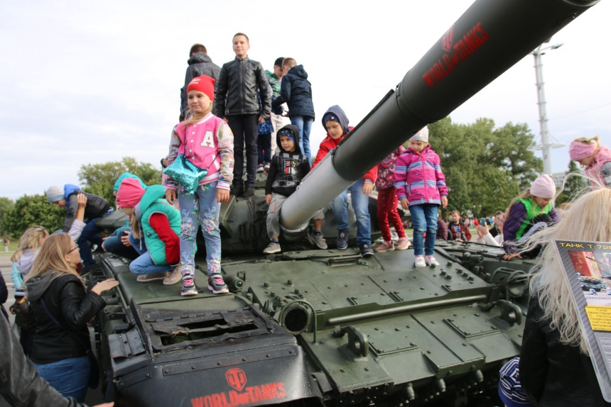 Wargaming Fest и наш БТР-40. Как прошел День танкиста в Минске