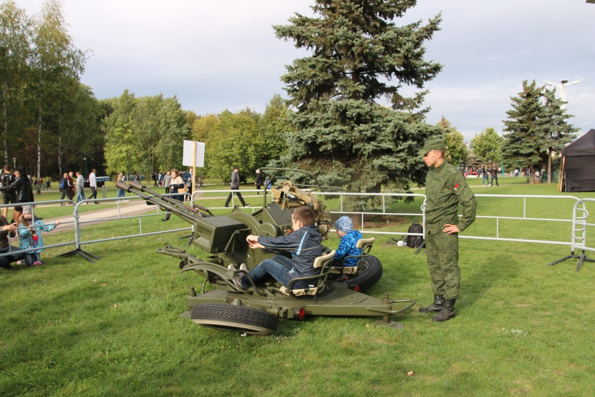 Wargaming Fest и наш БТР-40. Как прошел День танкиста в Минске