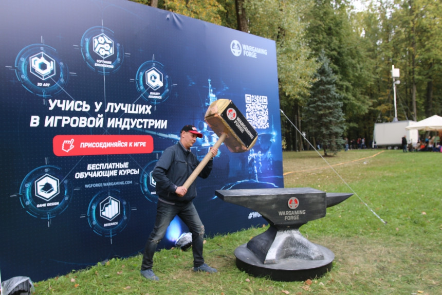 Wargaming Fest и наш БТР-40. Как прошел День танкиста в Минске