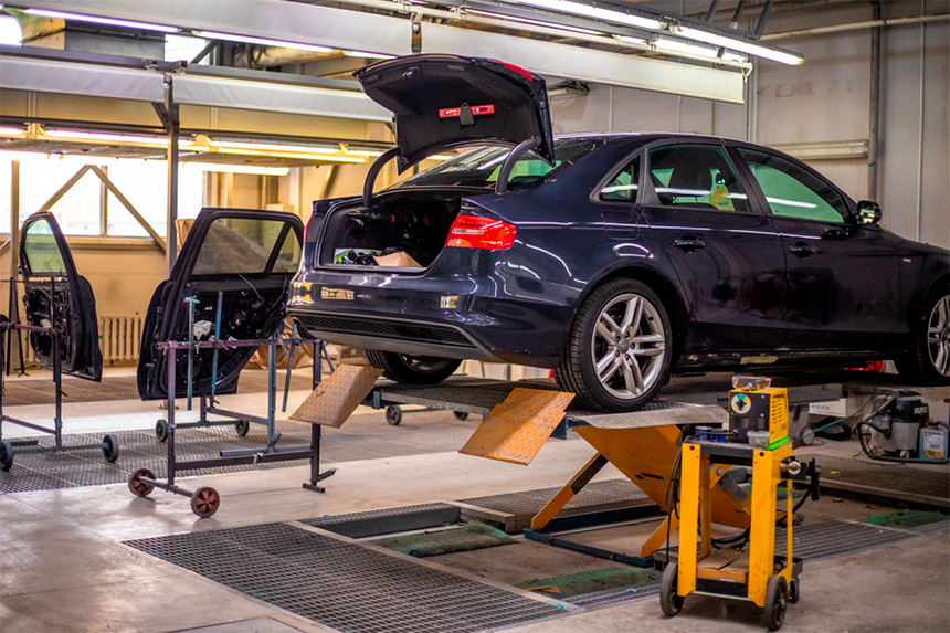 «Сэкономил 60 тысяч рублей». Как Audi в Минске вернула к жизни дорогие автомобили