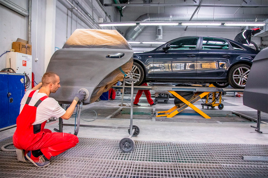 «Сэкономил 60 тысяч рублей». Как Audi в Минске вернула к жизни дорогие автомобили