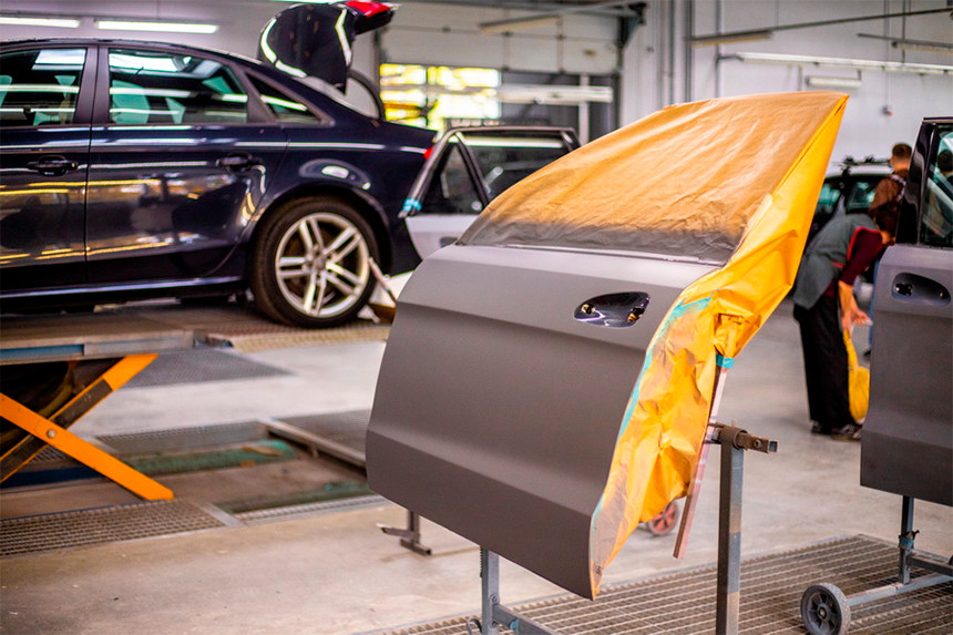 «Сэкономил 60 тысяч рублей». Как Audi в Минске вернула к жизни дорогие автомобили